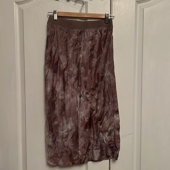 ATM ANTHONY THOMAS MELILLO Tie-Dye Silk Pull-On Skirt - Picture 4 of 8